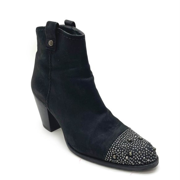 Stuart Weitzman Studgal Studded Cap Toe nubuck leather Ankle Boots 10M - Picture 2 of 12